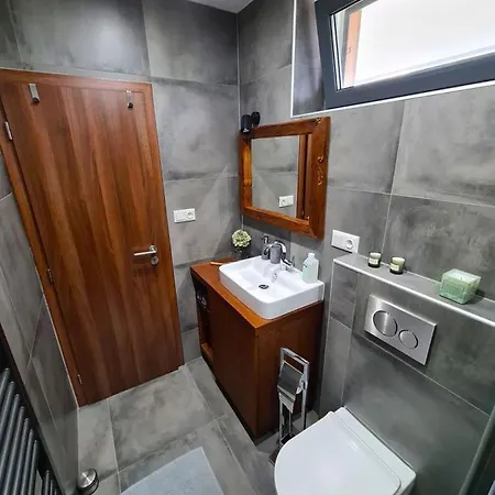 Woodpark Valcianska Dolina 山林小屋 Valča